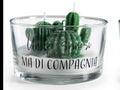 Candela a cactus in vasetto di vetro con scritte